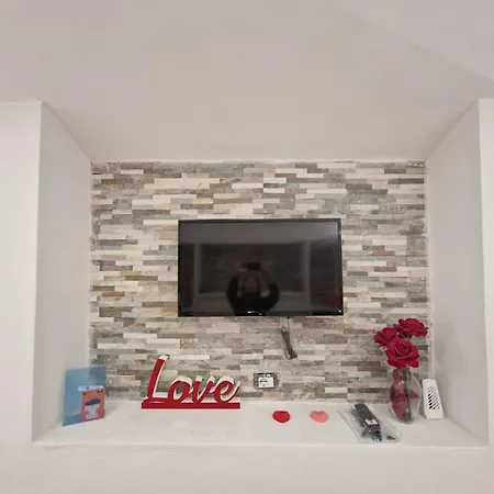 The Love Basement Apartment *